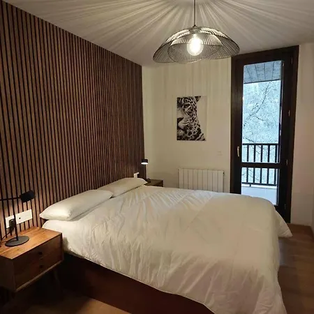 Mimosa 4 Con Terraza - Tucasaenlospirineos Апартаменты *
