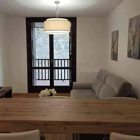 Apartment Mimosa 4 Con Terraza - Tucasaenlospirineos Escarrilla